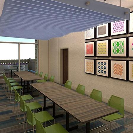 Holiday Inn Express Tallahassee-University Central By Ihg Eksteriør billede