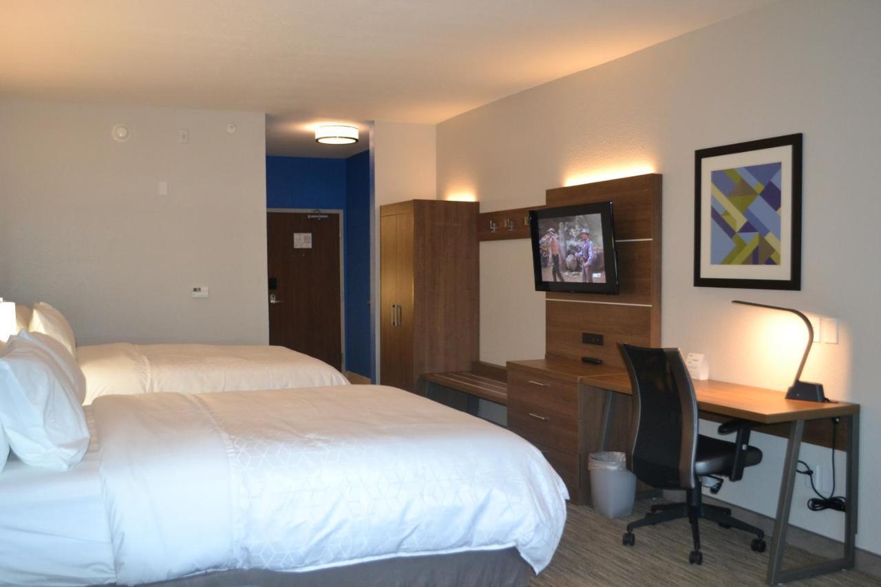 Holiday Inn Express Tallahassee-University Central By Ihg Eksteriør billede